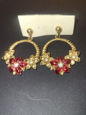 Vintage Avon 1994 Christmas Poinsettia Hoop Earrings Gold Tone Red Enamel